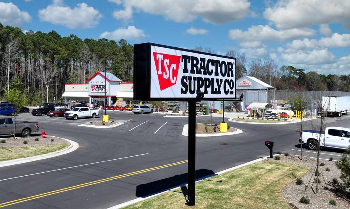 SRS Real Estate Partners Facilitates $6.98 Million Tractor Supply Property Sale in Strategic North Carolina Transaction