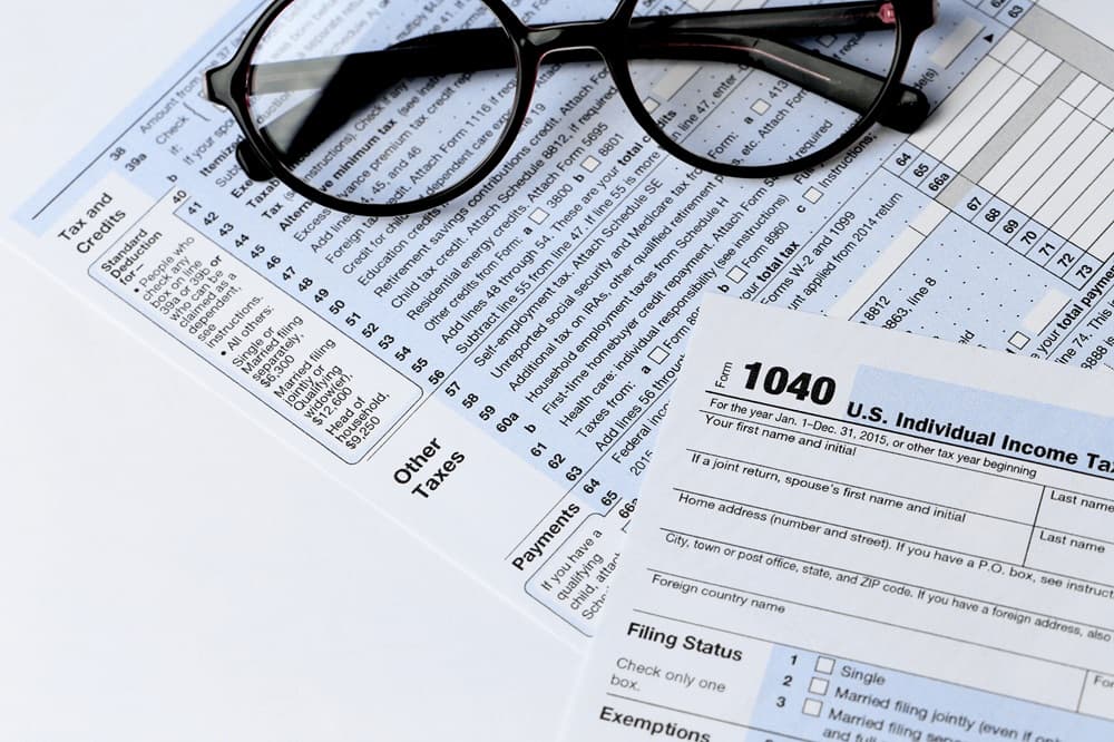 Inversores Multifamiliares Malinterpretan las Pérdidas K-1: La Depreciación Impulsa la Estrategia Fiscal