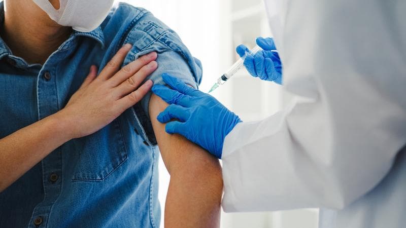 Preparación para la Temporada de Gripe: Consejos de Expertos sobre Vacunación y Prevención