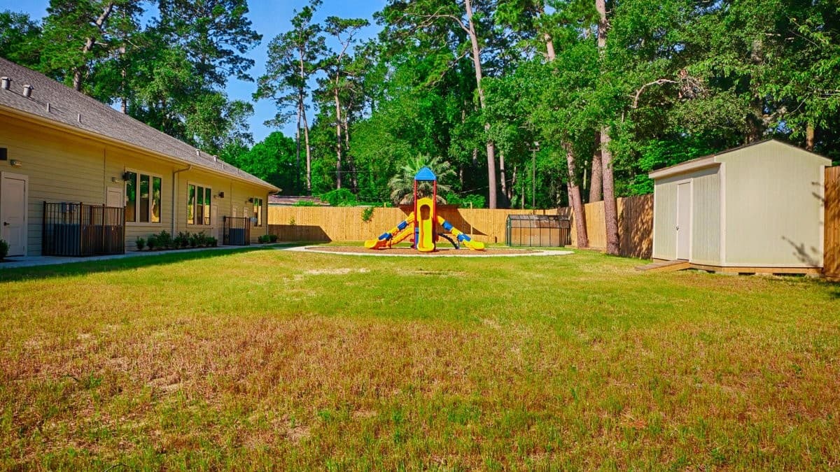 Reseñas de la Escuela Montessori Blossoms destacan la comunicación con los padres y los resultados del desarrollo infantil en Spring, Texas