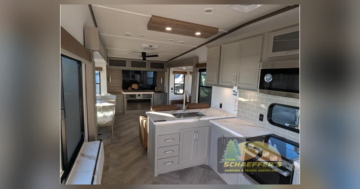 Pennsylvania RV Dealer Tom Schaeffer's Updates Inventory with Hurricane RVs and Sprinter Fifth Wheels