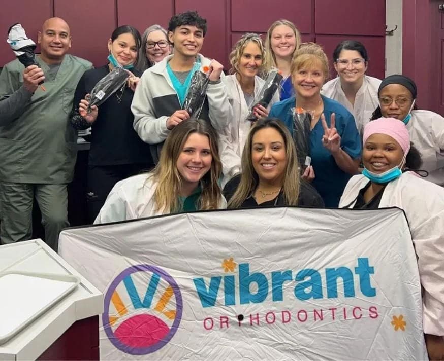 Vibrant Orthodontics expande la atención ortodóncica centrada en el paciente para todas las edades en Tallahassee