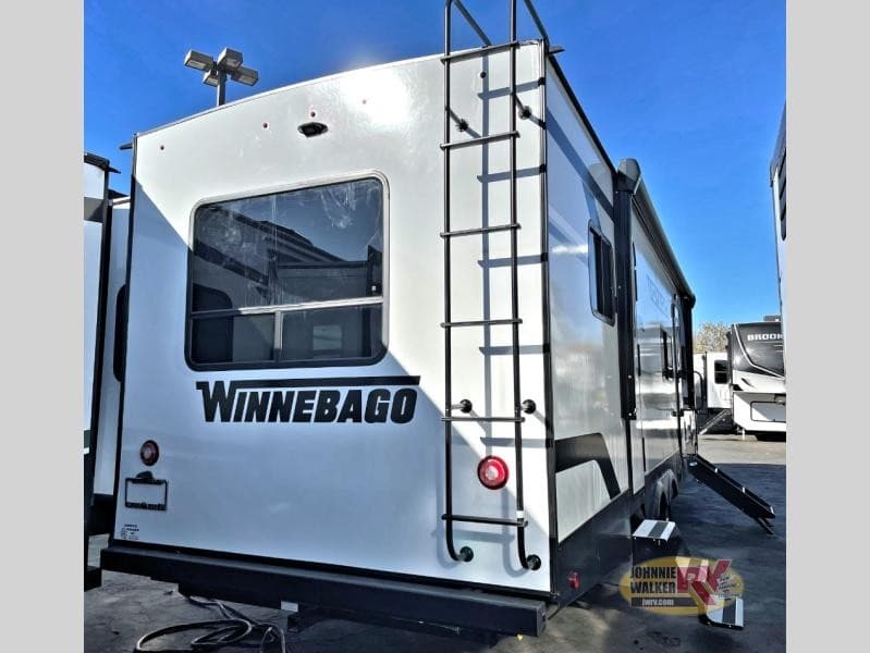 Johnnie Walker RV amplía su inventario de remolques de viaje en Las Vegas, satisfaciendo la creciente demanda en Nevada