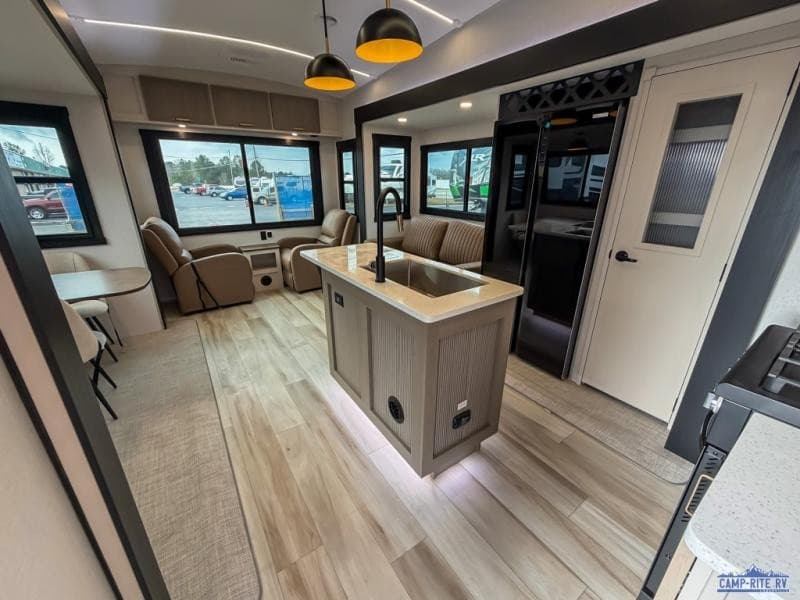 Camp-Rite RV amplía su selección de RV usados y soporte al cliente en Loganville