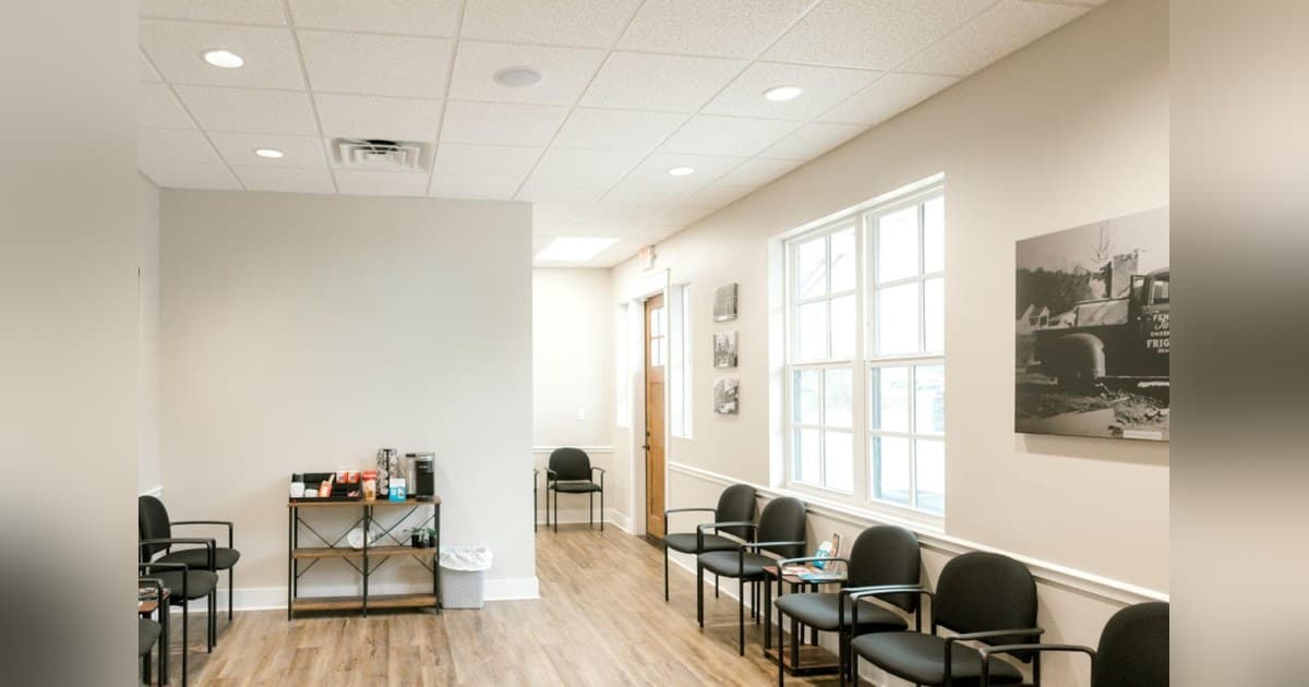 Hometown Orthodontics amplía las opciones de frenos para adolescentes en su oficina de Oneonta, agilizando la atención para las familias de Alabama