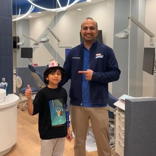 Ortodoncista Amigable del Vecindario Expande Atención Certificada de Brackets e Invisalign en La Grange, IL