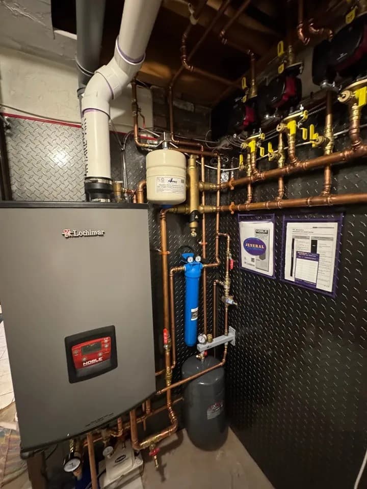 Jeneral Plumbing Destaca Eficiencia y Ahorro con Instalaciones de Calderas de Condensación en el Condado de Middlesex