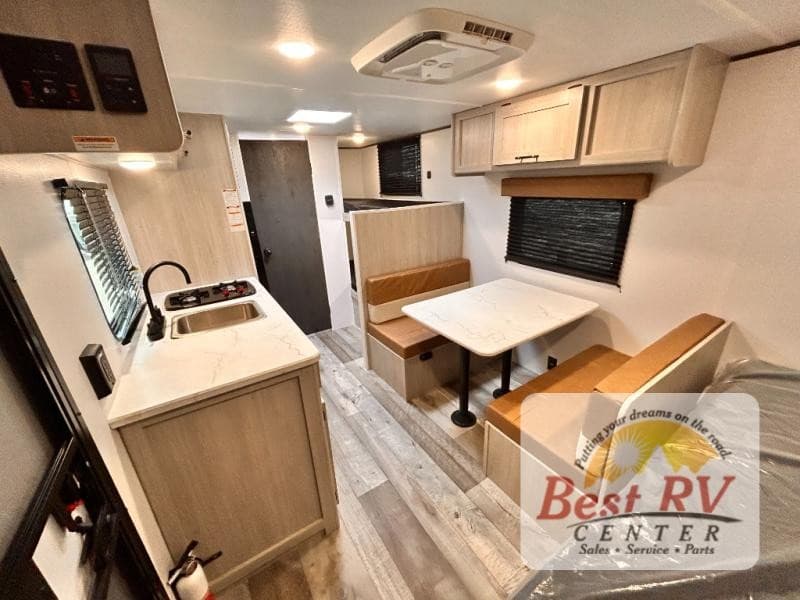 Best RV Center añade remolques de camping Kodiak a su inventario en Turlock