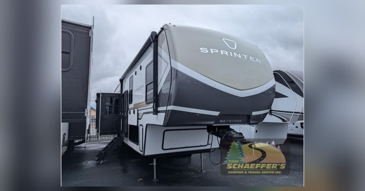 Tom Schaeffer's RV Superstore destaca el inventario de Wolf Pack y Keystone Sprinter para compradores de quinta rueda