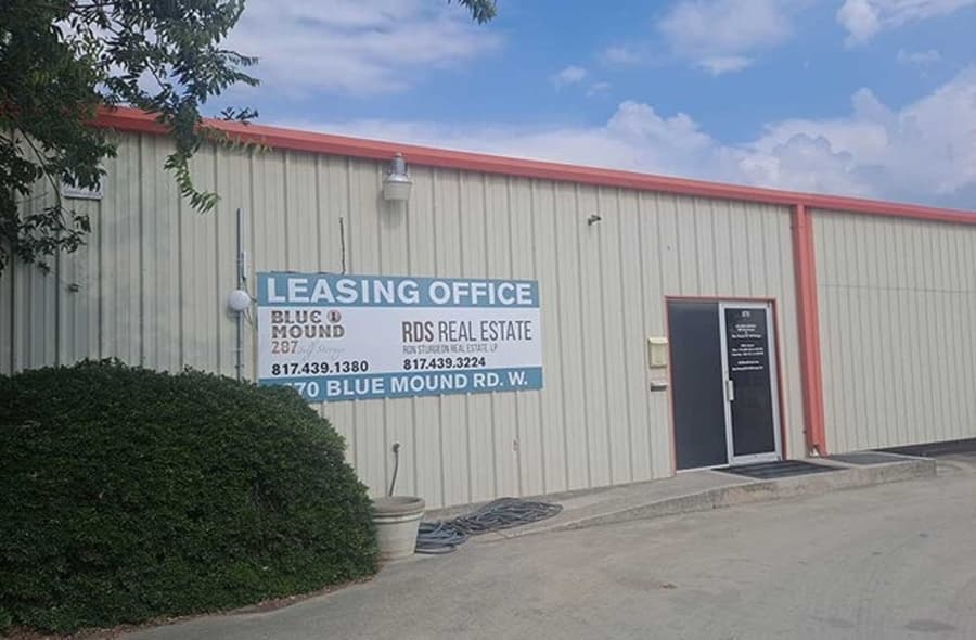 Blue Mound 287 Self Storage innova con espacios de taller para aficionados en North Fort Worth