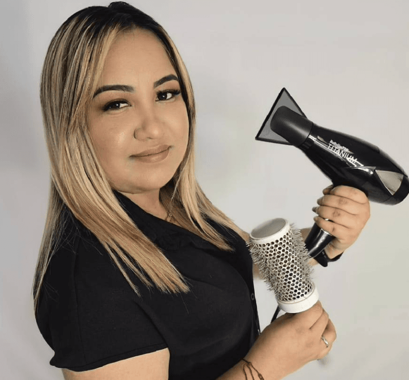 Palomaresfany2 Salon Abre en Fort Worth Ofreciendo Diversos Servicios de Belleza